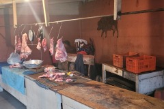 Oddělení vepřového masa, Chichicastenango, Guatemala